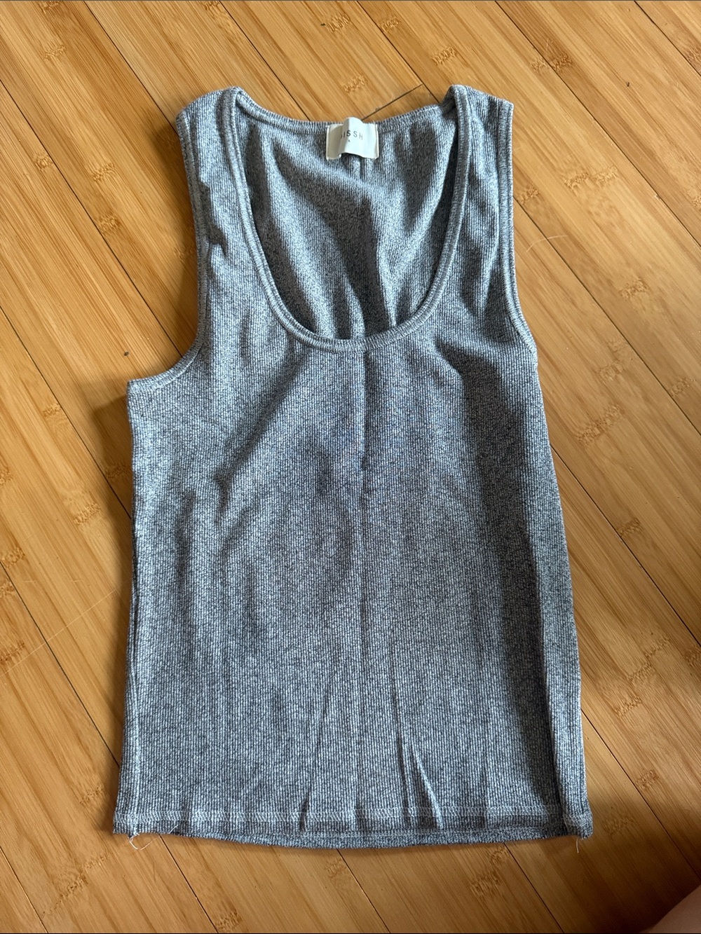 DISSH Gray Ribbed Scoop Neck Tank